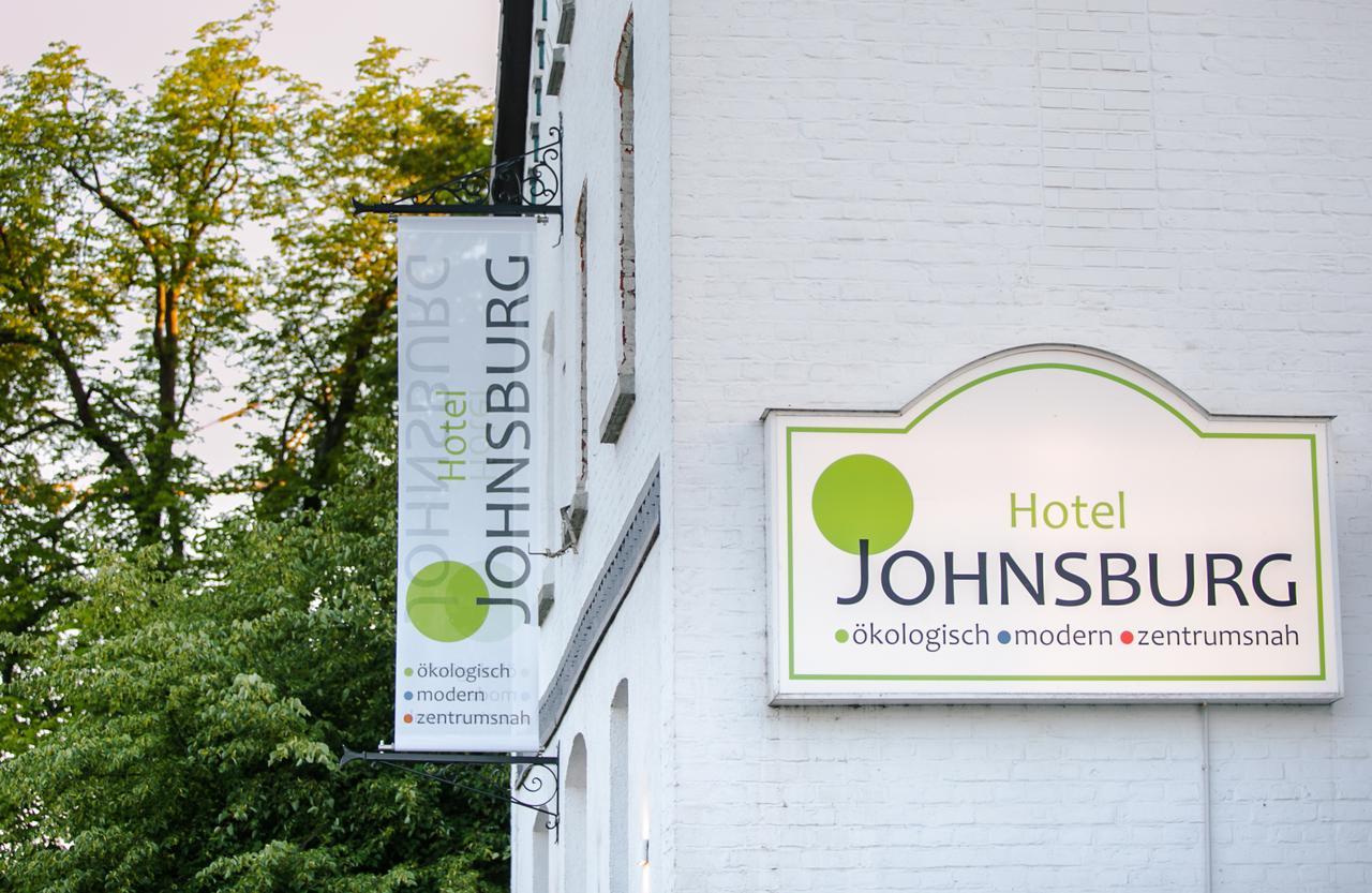 Hotel Johnsburg Uelzen Exterior foto